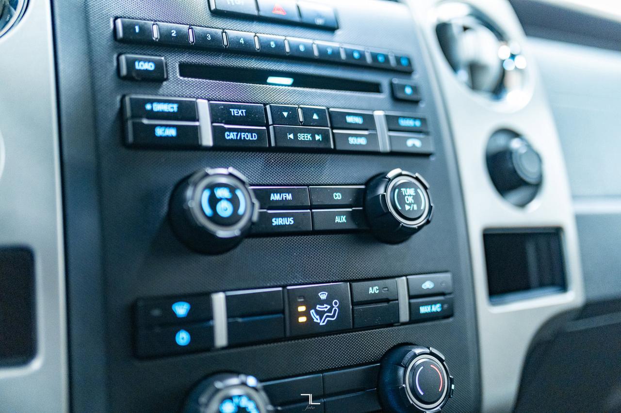 2011 Ford F-150 4x4 Super Cab XLT Longbox PSeat Red Deer AB