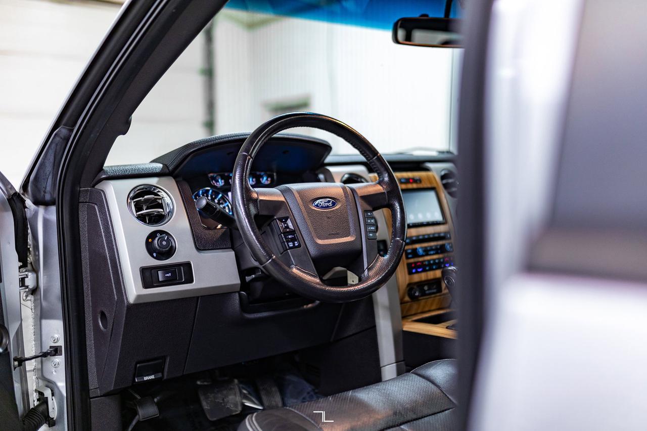 2011 Ford F-150 4x4 Super Crew Lariat Leather Roof BCam Red Deer AB