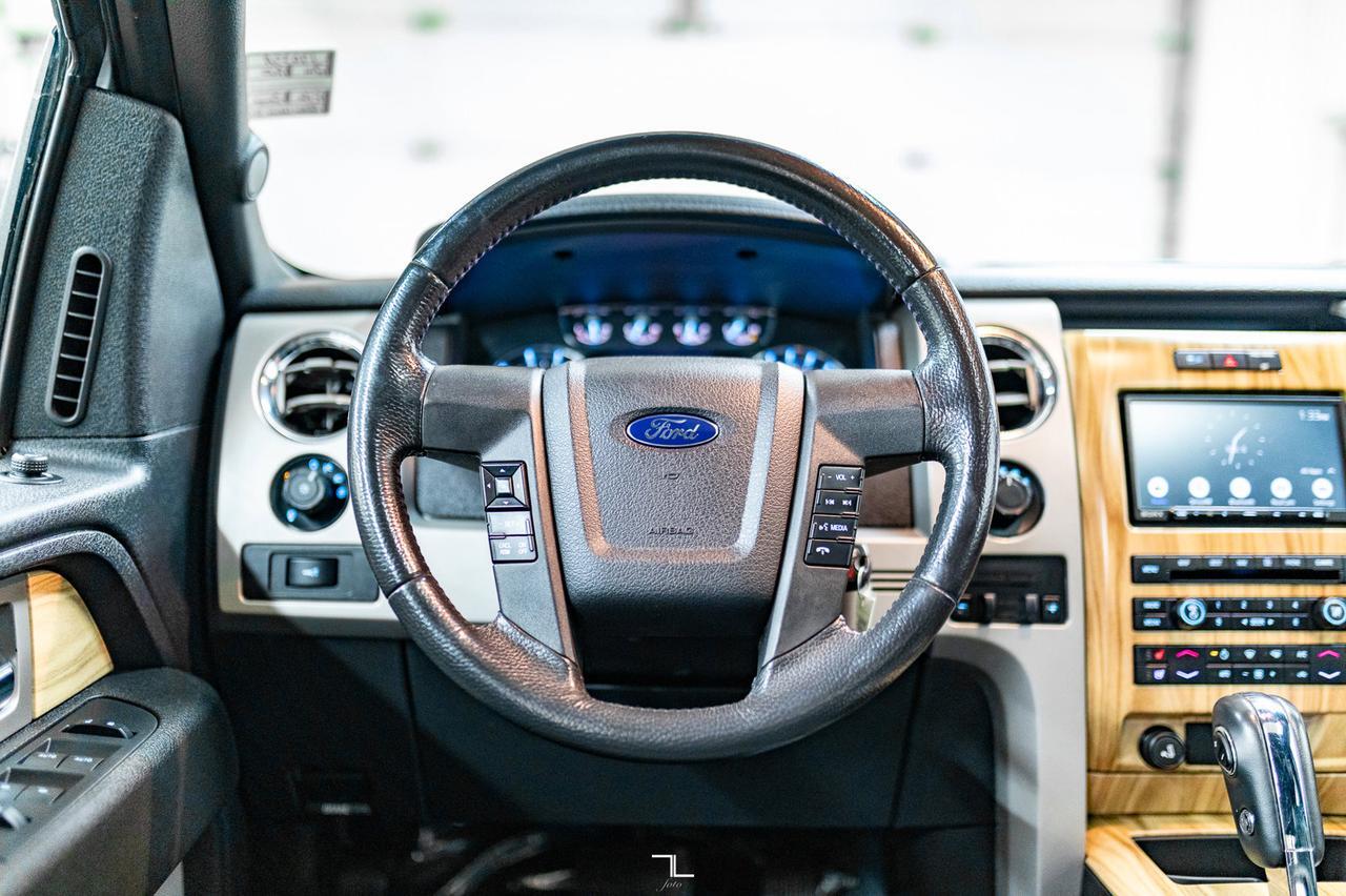 2011 Ford F-150 4x4 Super Crew Lariat Leather Roof BCam Red Deer AB