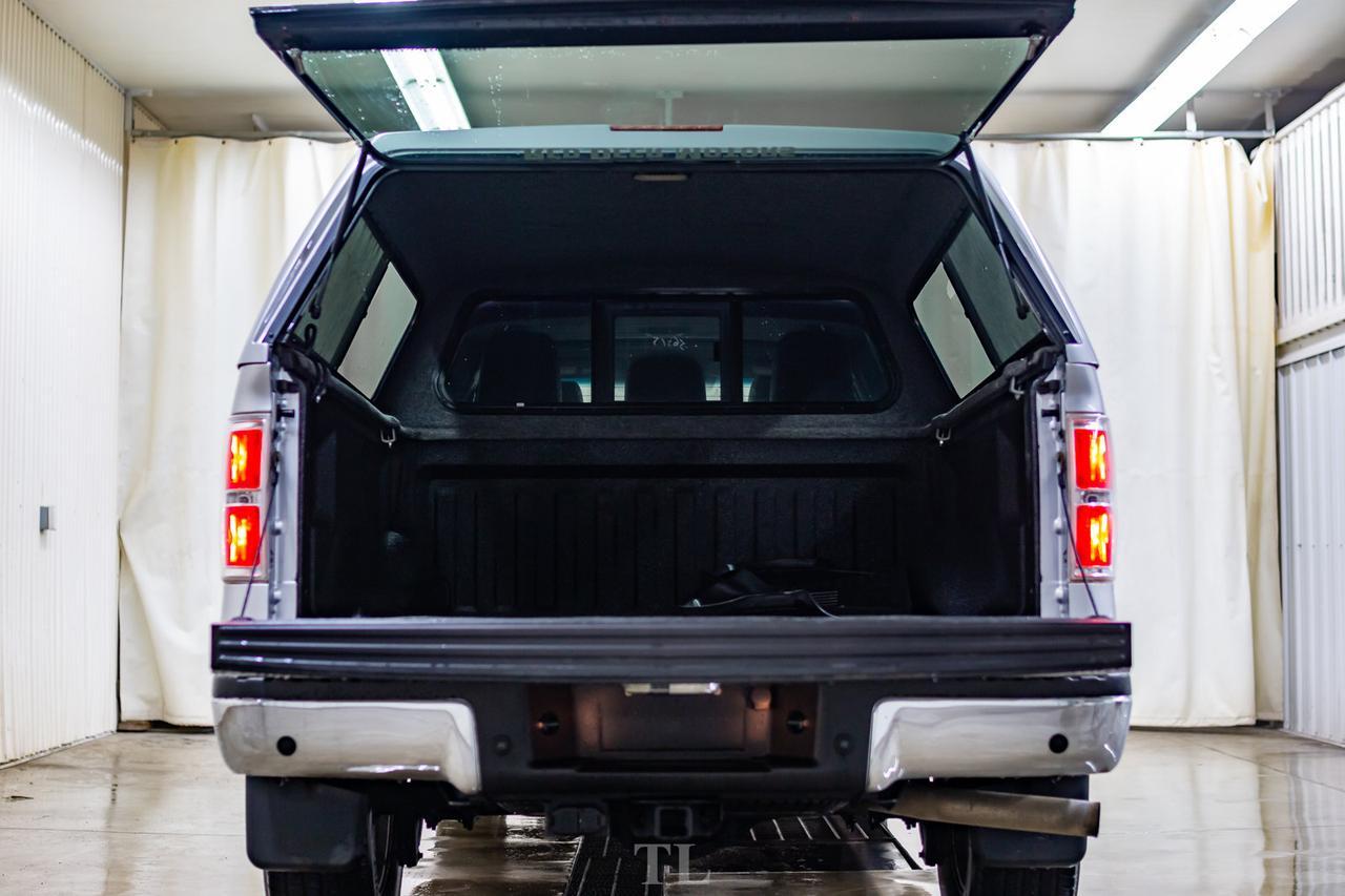 2011 Ford F-150 4x4 Super Crew Lariat Leather Roof BCam TV's Red Deer AB