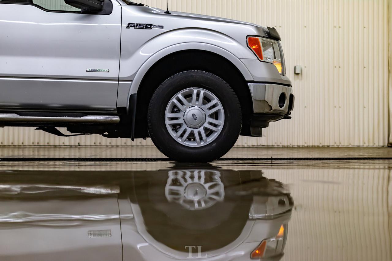 2011 Ford F-150 4x4 Super Crew Lariat Leather Roof BCam TV's Red Deer AB