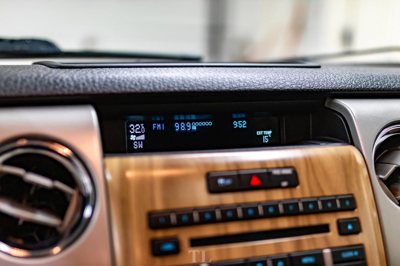 2011 Ford F-150 4x4 Super Crew Lariat Leather Roof BCam TV's Red Deer AB