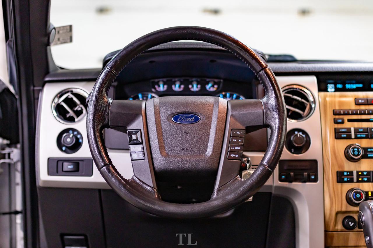 2011 Ford F-150 4x4 Super Crew Lariat Leather Roof BCam TV's Red Deer AB