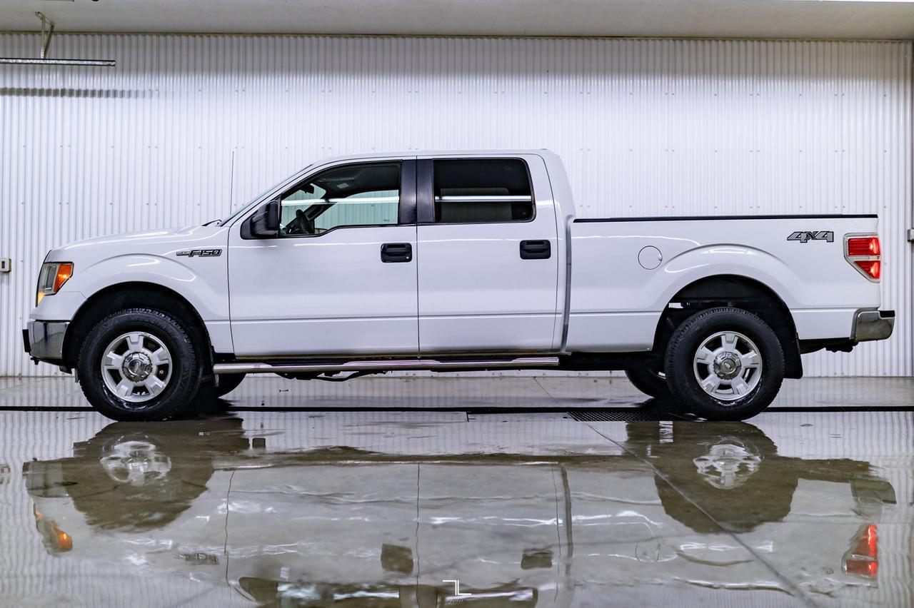 2011 Ford F-150 4x4 Super Crew XLT Longbox Red Deer AB