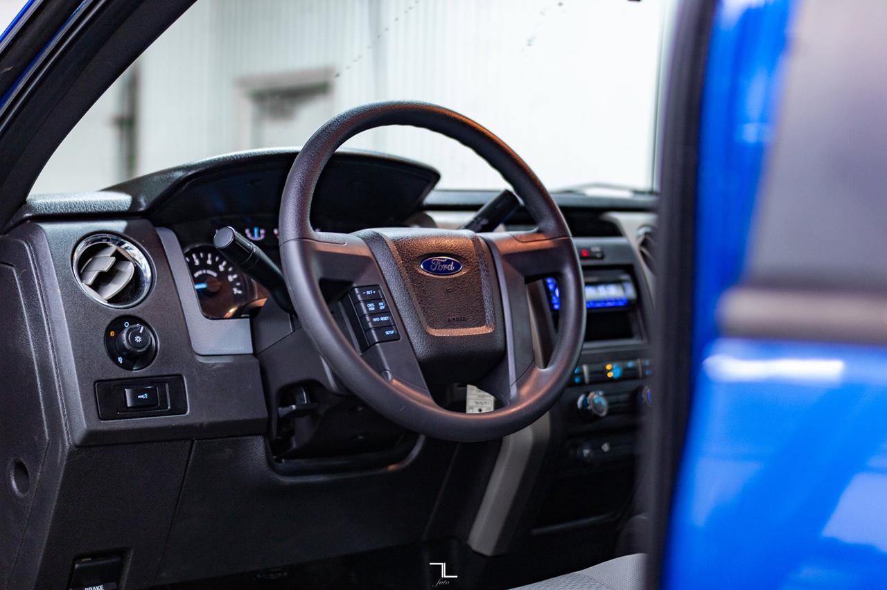 2011 Ford F-150 4x4 Super Crew XLT PSeat Red Deer AB