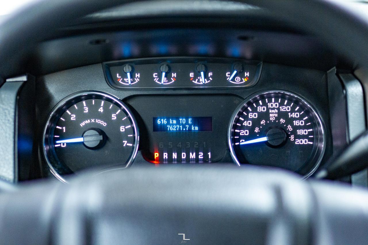2011 Ford F-150 4x4 Super Crew XLT PSeat Red Deer AB