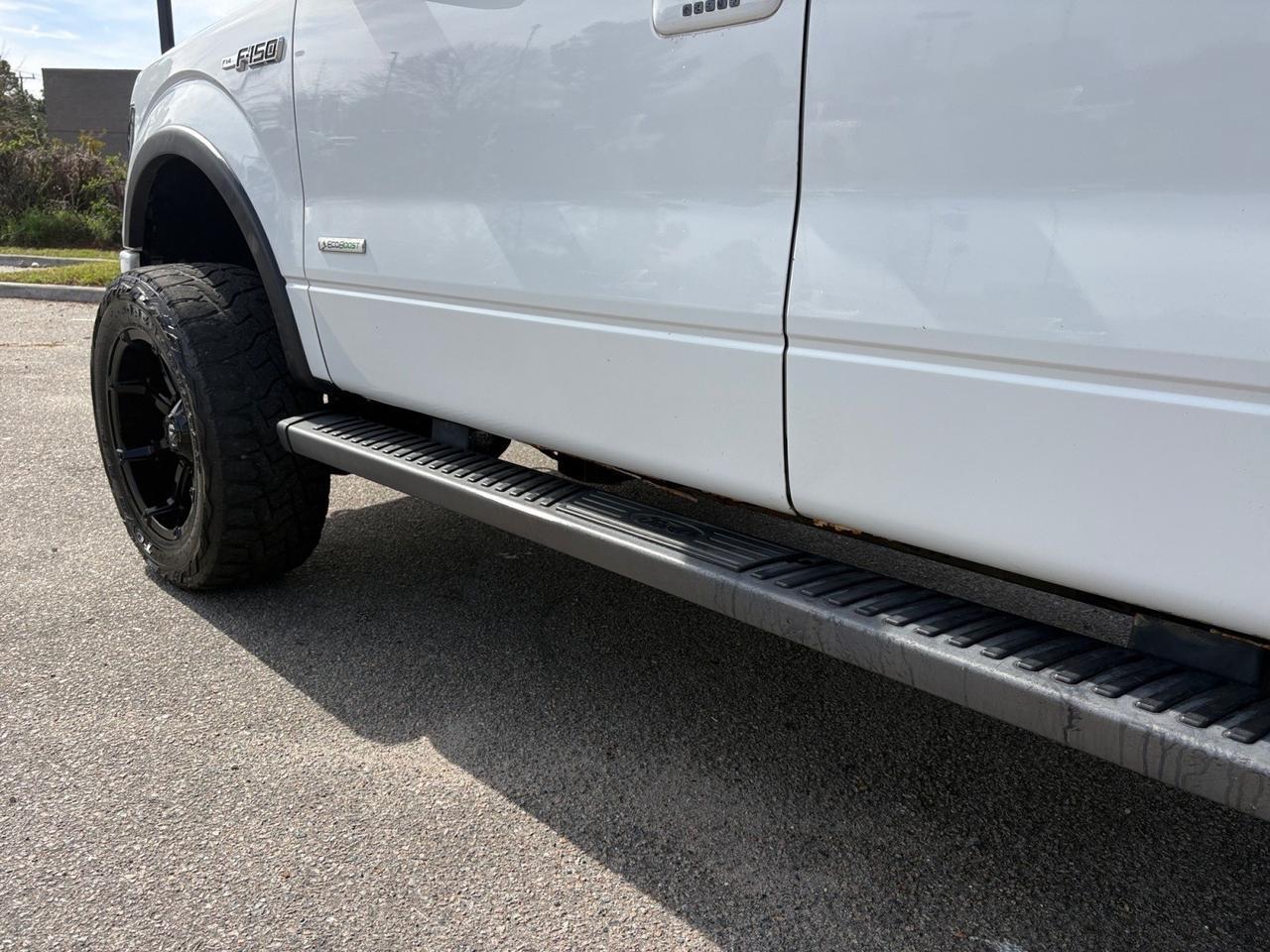 2011 Ford F-150 FX4, RUNNING BOARDS, TOW PACKAGE, REMOTE START, POWER HEATED MIRRORS, LIFTED, CUSTOM FUEL WHEELS, BACKUP CAMERA WITH PARKKING SENSORS, LOW MILEAGE, READY TO RIDE BIG ON THE ROAD! Virginia Beach VA