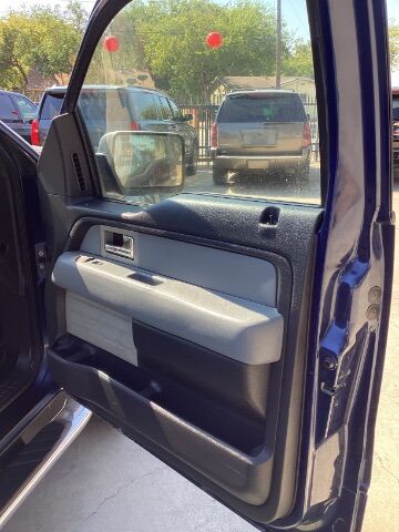 2011 Ford F-150 Lariat SuperCrew 5.5-ft. Bed 4WD San Antonio TX