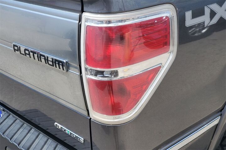 2011 Ford F-150 Platinum  TX