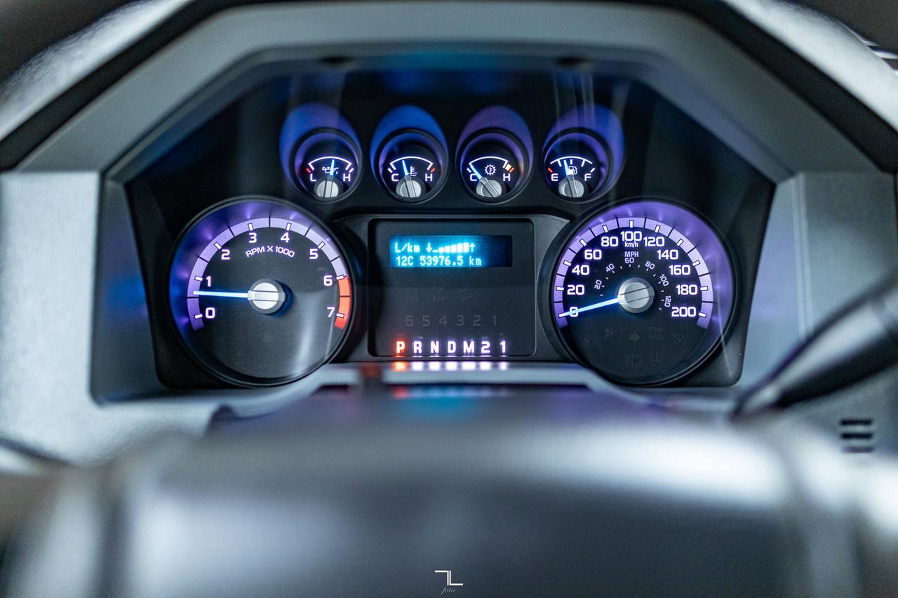 2011 Ford F-250 4x2 Crew Cab XLT PSeat Red Deer AB