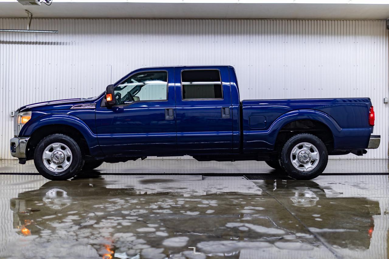 2011 Ford F-250 4x2 Crew Cab XLT PSeat Red Deer AB