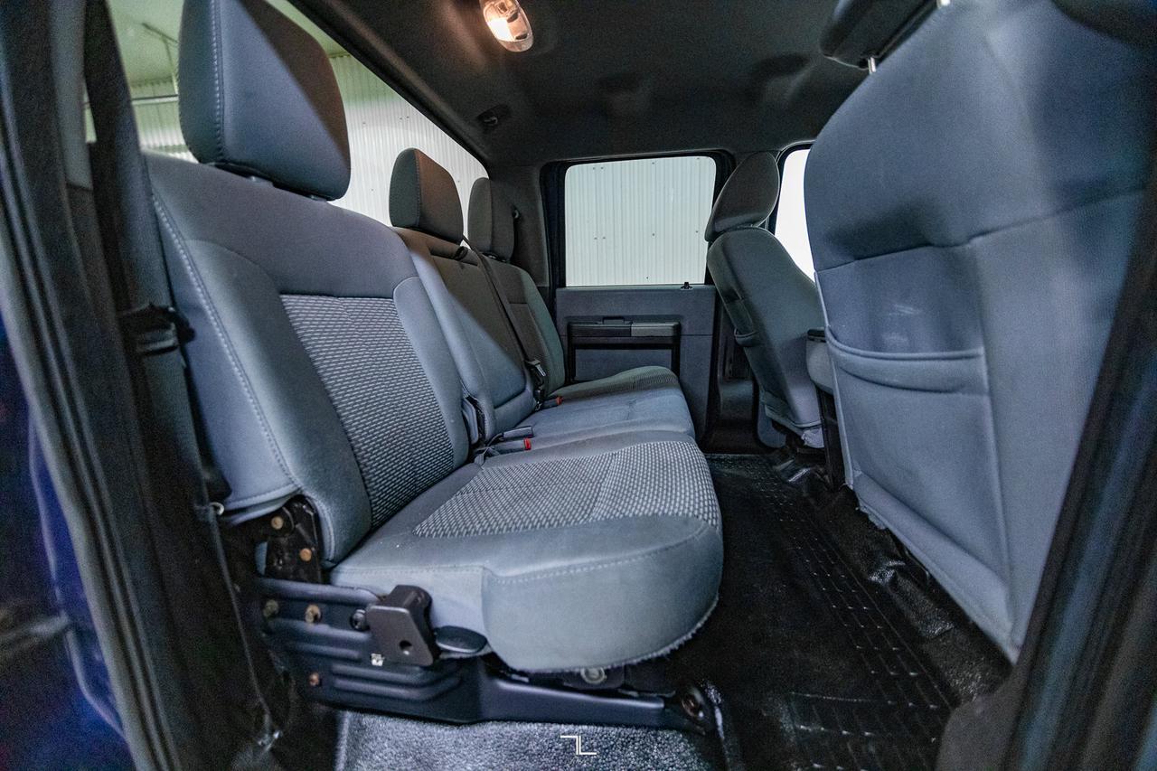 2011 Ford F-250 4x2 Crew Cab XLT PSeat Red Deer AB