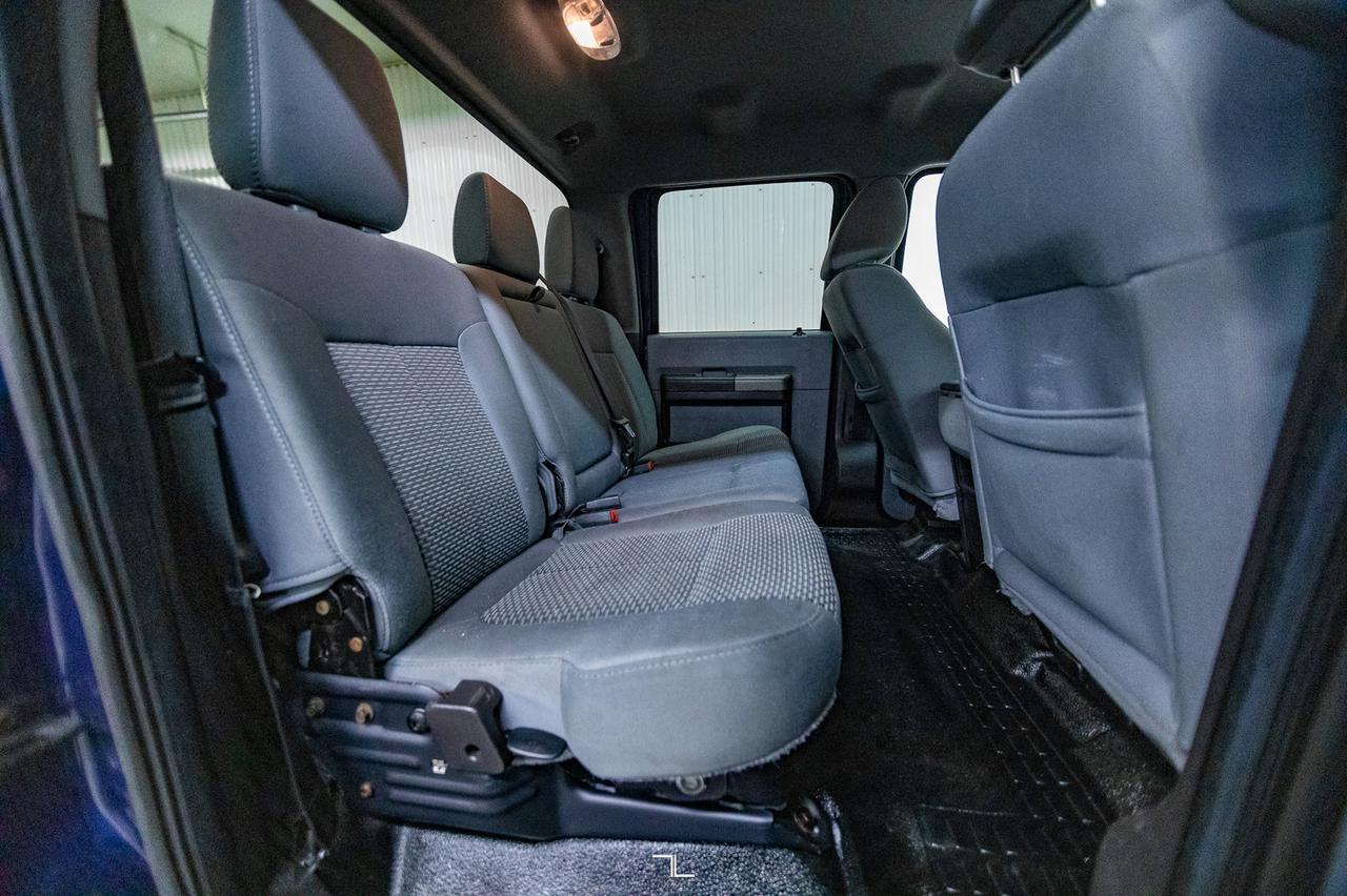 2011 Ford F-250 4x2 Crew Cab XLT PSeat Red Deer AB