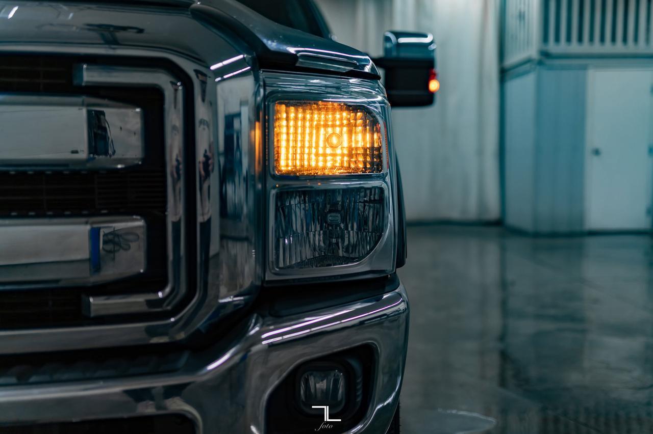 2011 Ford F-250 4x4 Crew Cab Lariat FX4 Leather Nav BCam Red Deer AB