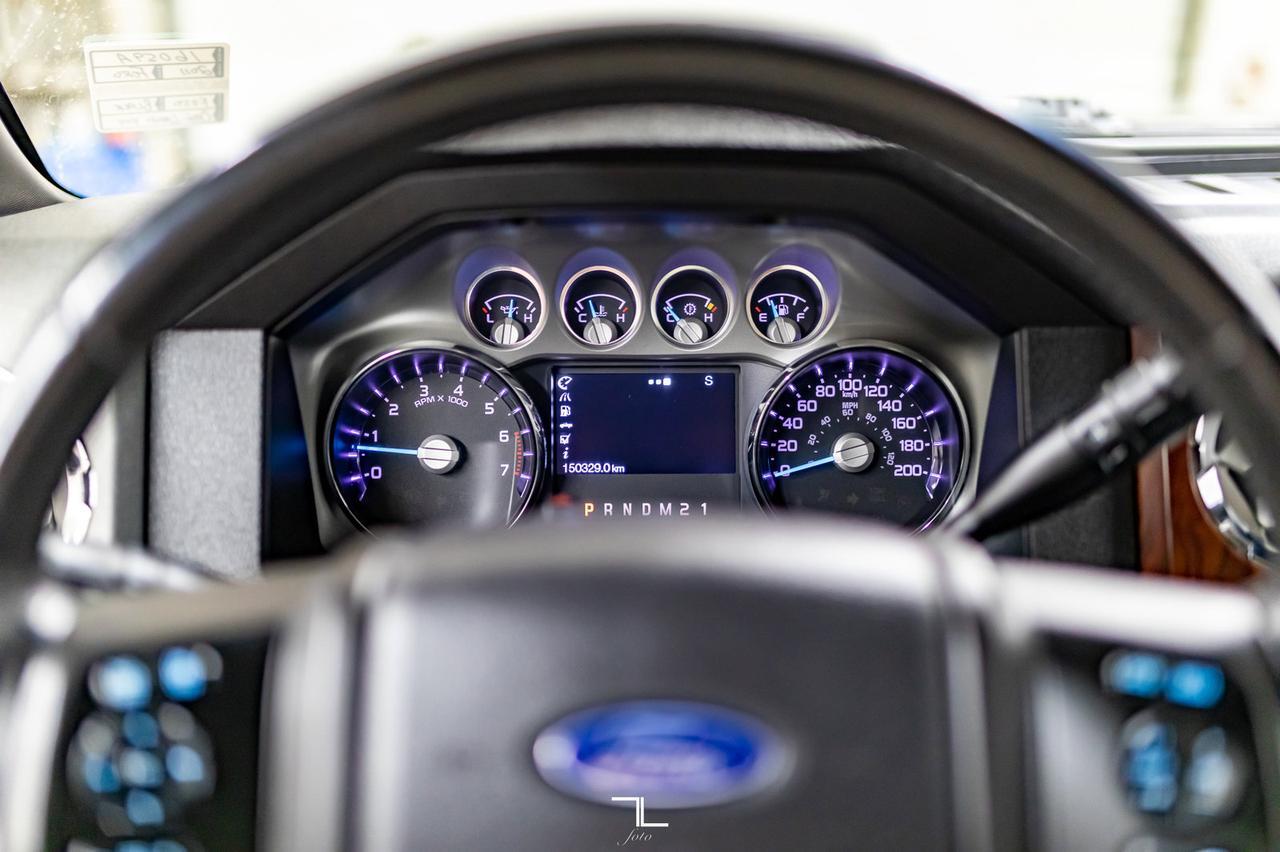 2011 Ford F-250 4x4 Crew Cab Lariat FX4 Leather Nav BCam Red Deer AB