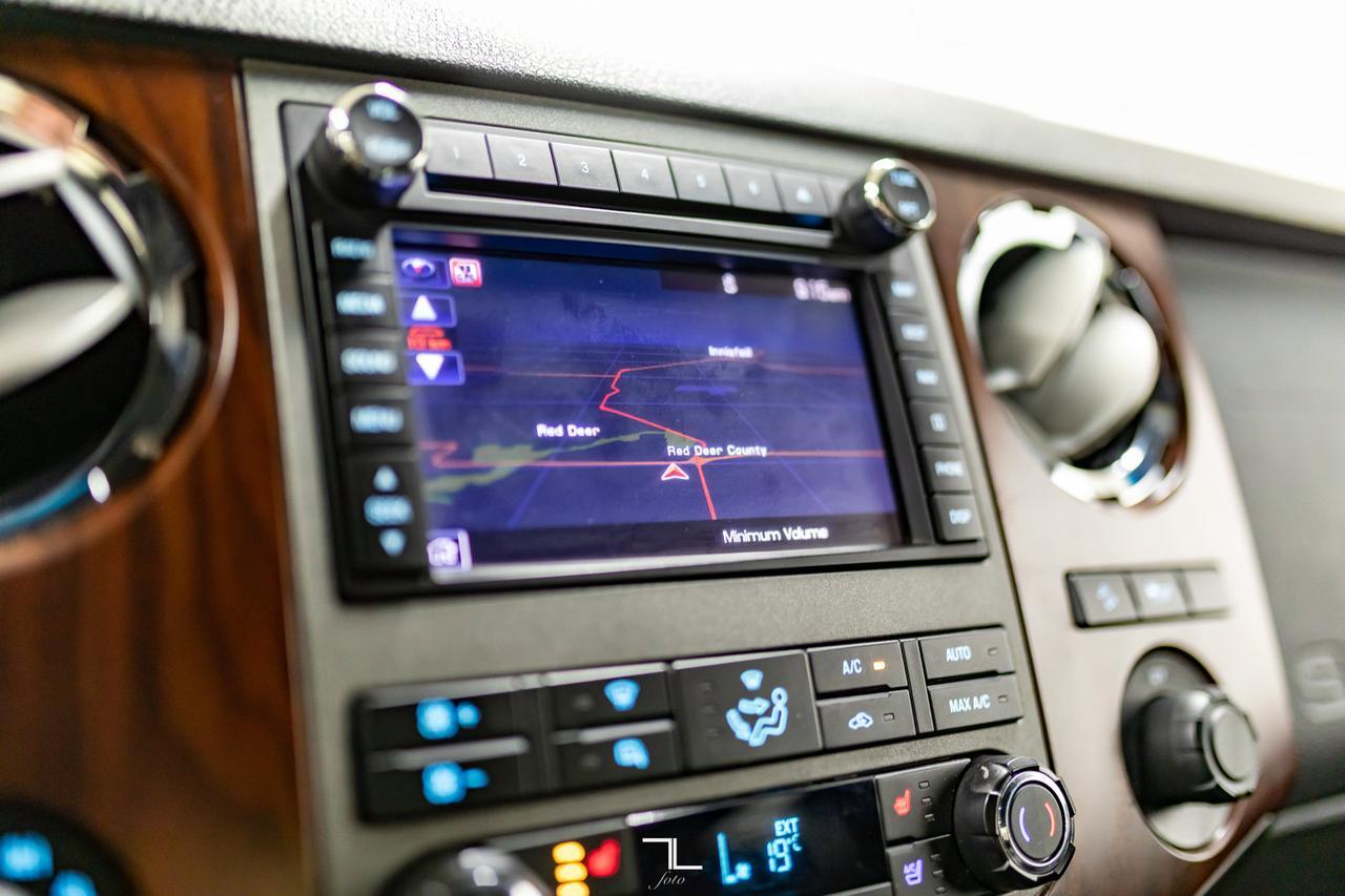 2011 Ford F-250 4x4 Crew Cab Lariat FX4 Leather Nav BCam Red Deer AB