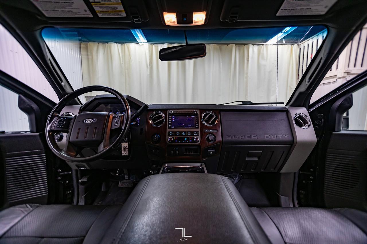 2011 Ford F-250 4x4 Crew Cab Lariat FX4 Leather Nav BCam Red Deer AB