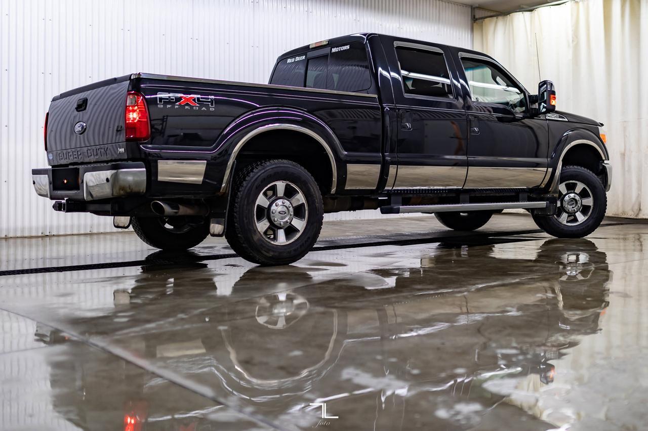 2011 Ford F-250 4x4 Crew Cab Lariat FX4 Leather Nav BCam Red Deer AB