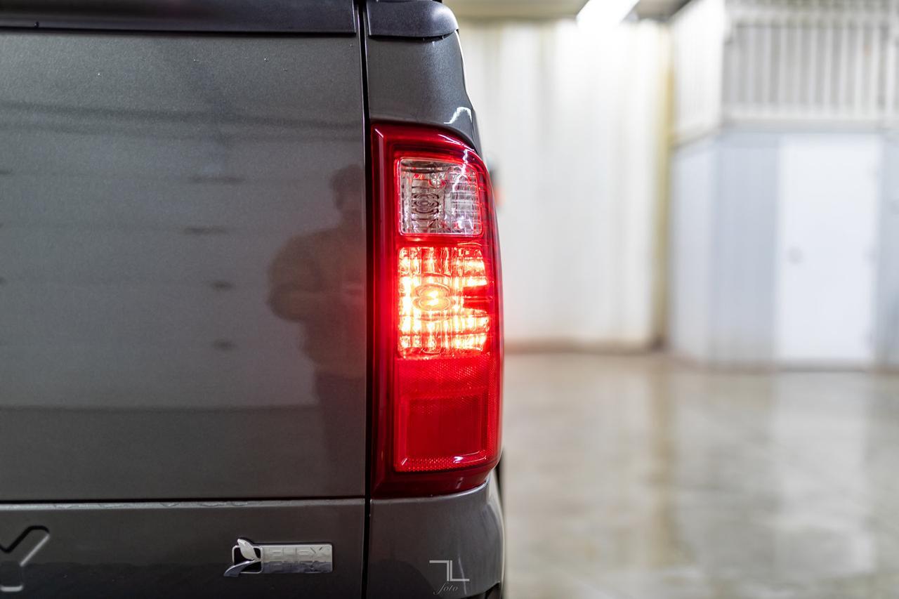 2011 Ford F-250 4x4 Crew Cab XLT FX4 BCam Red Deer AB