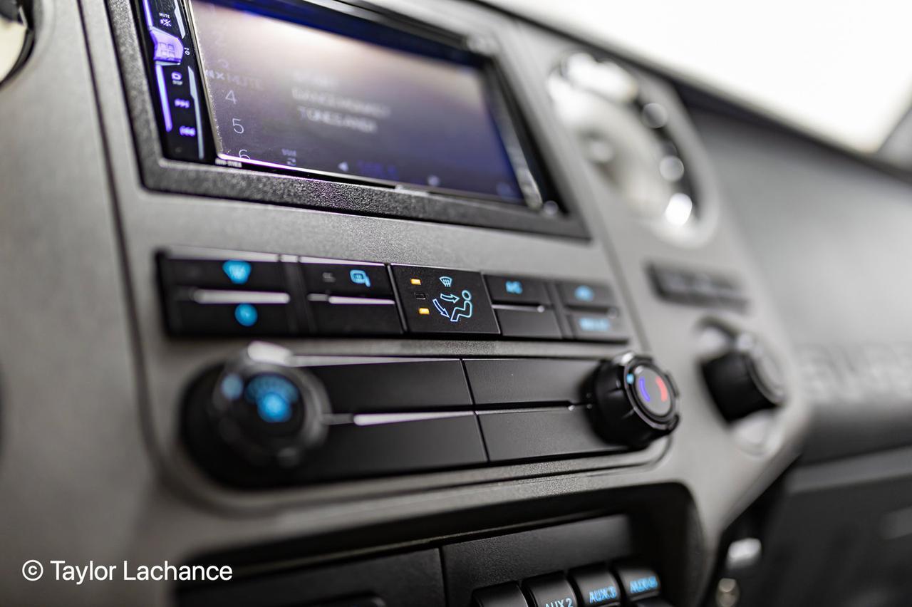 2011 Ford F-250 4x4 Crew Cab XLT FX4 BCam Red Deer AB