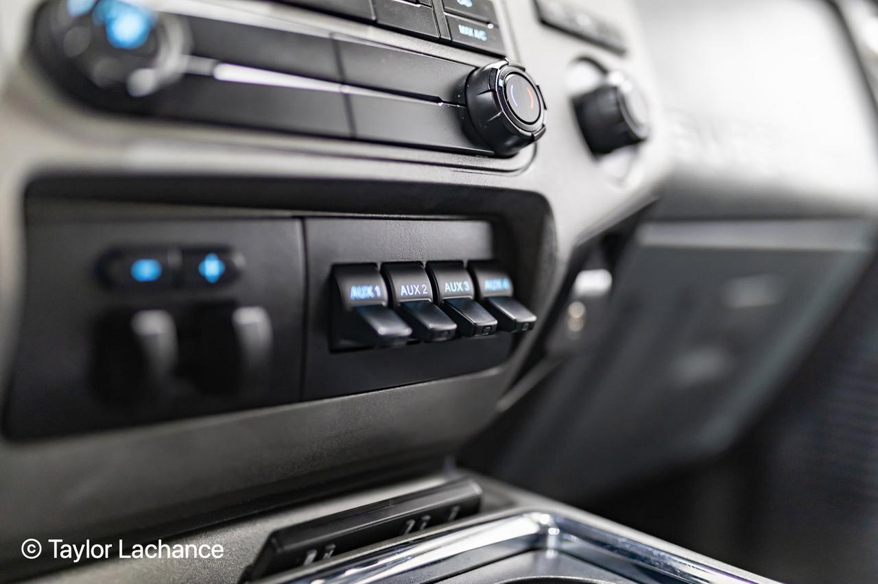 2011 Ford F-250 4x4 Crew Cab XLT FX4 BCam Red Deer AB