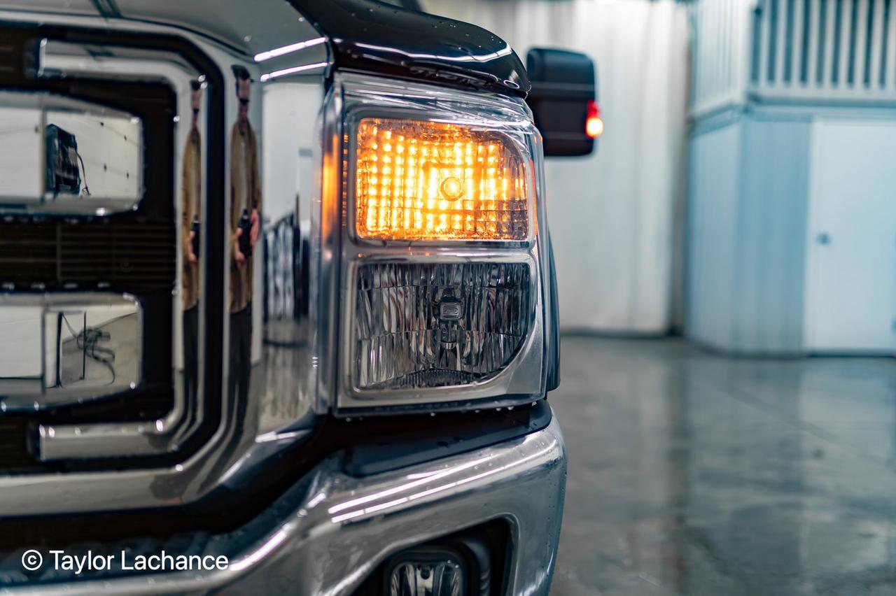 2011 Ford F-250 4x4 Crew Cab XLT FX4 BCam Red Deer AB