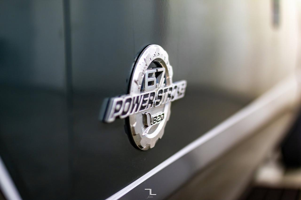 2011 Ford F-250 4x4 Crew Cab XLT Longbox Diesel Red Deer AB