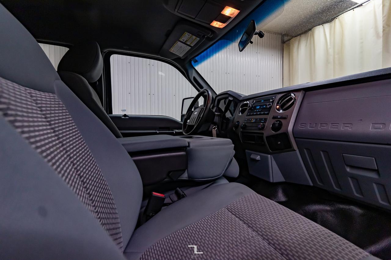 2011 Ford F-250 4x4 Crew Cab XLT Longbox Diesel Red Deer AB