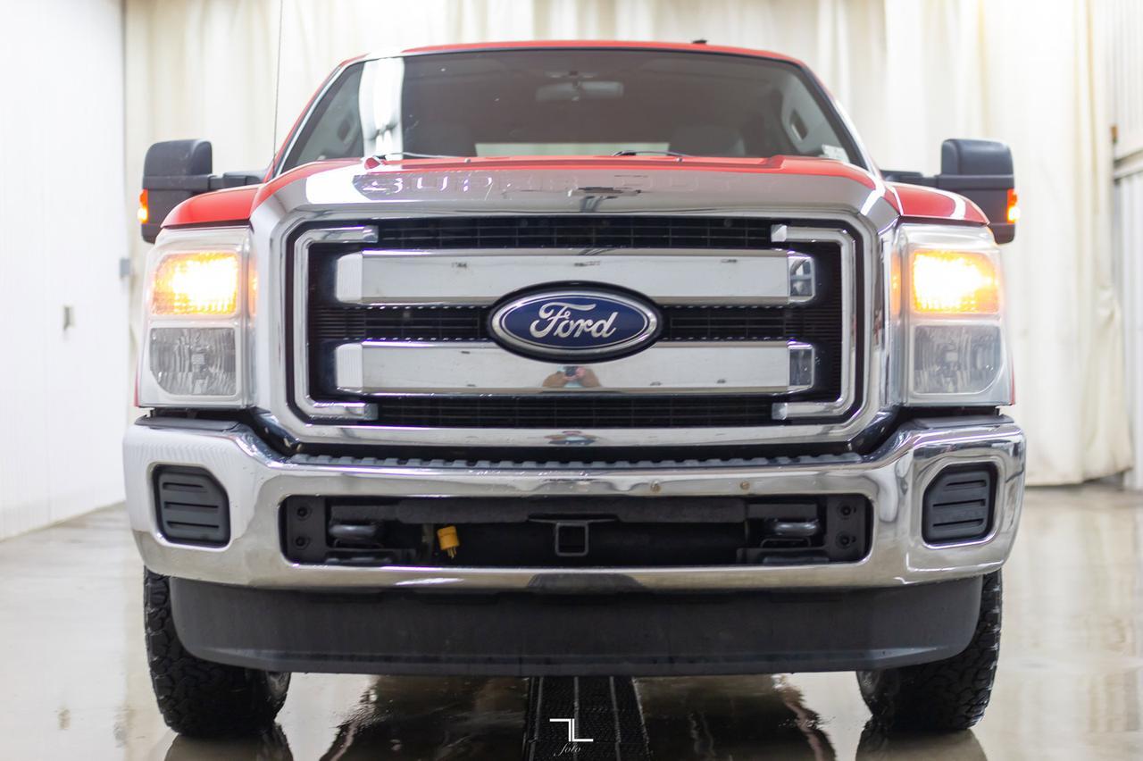 2011 Ford F-250 4x4 Crew Cab XLT Longbox Diesel Red Deer AB