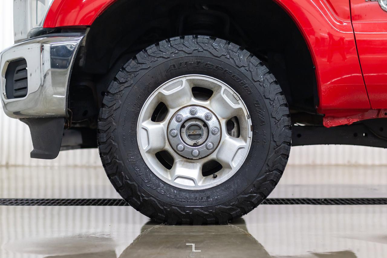 2011 Ford F-250 4x4 Crew Cab XLT Longbox Diesel Red Deer AB