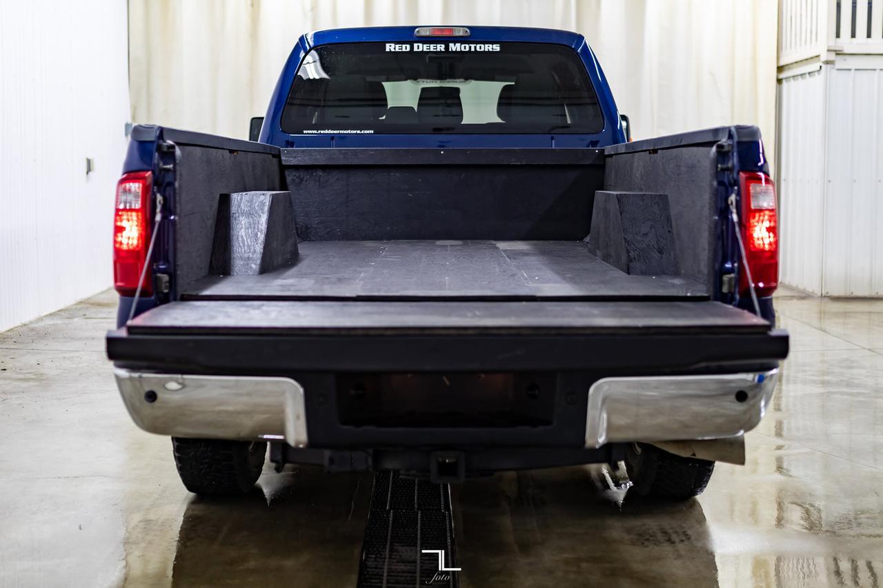 2011 Ford F-250 4x4 Crew Cab XLT Longbox Diesel Red Deer AB
