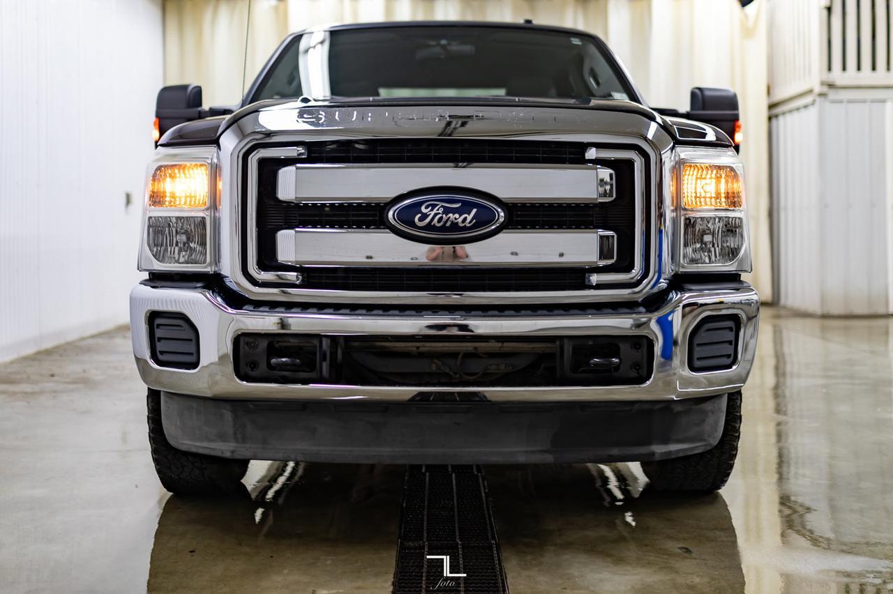 2011 Ford F-250 4x4 Crew Cab XLT Longbox Diesel Red Deer AB