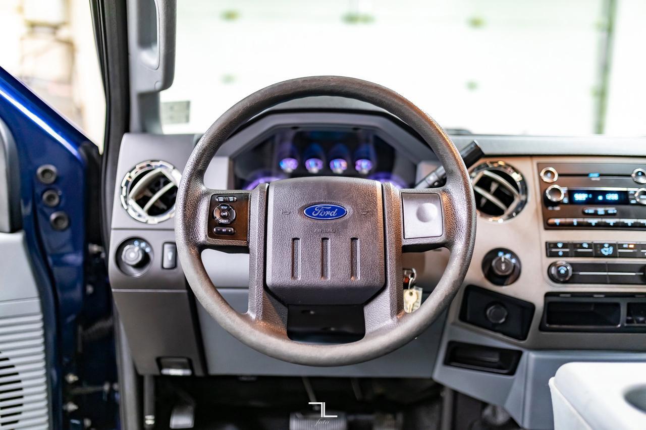 2011 Ford F-250 4x4 Crew Cab XLT Longbox Diesel Red Deer AB