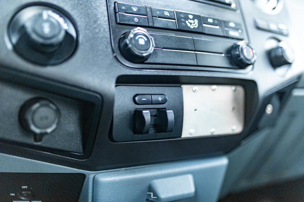 2011 Ford F-250 4x4 Reg Cab XLT Flat Deck Diesel Red Deer AB