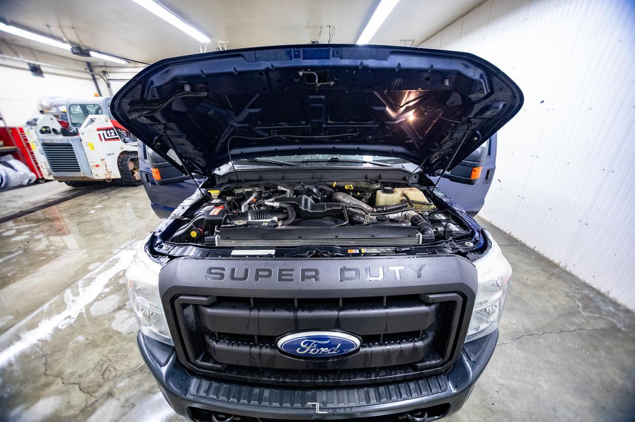 2011 Ford F-250 4x4 Reg Cab XLT Flat Deck Diesel Red Deer AB