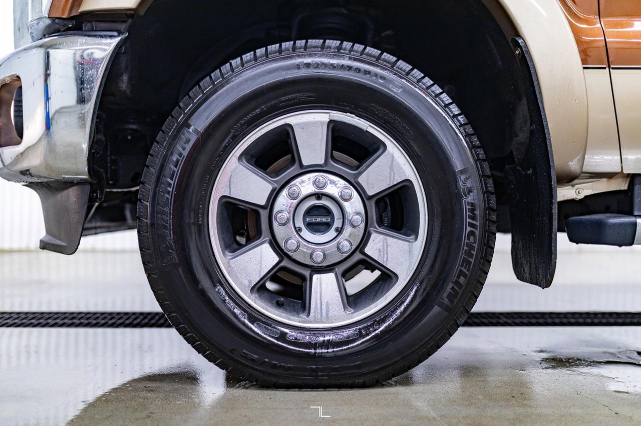 2011 Ford F-250 4x4 Super Cab Lariat Leather BCam Red Deer AB