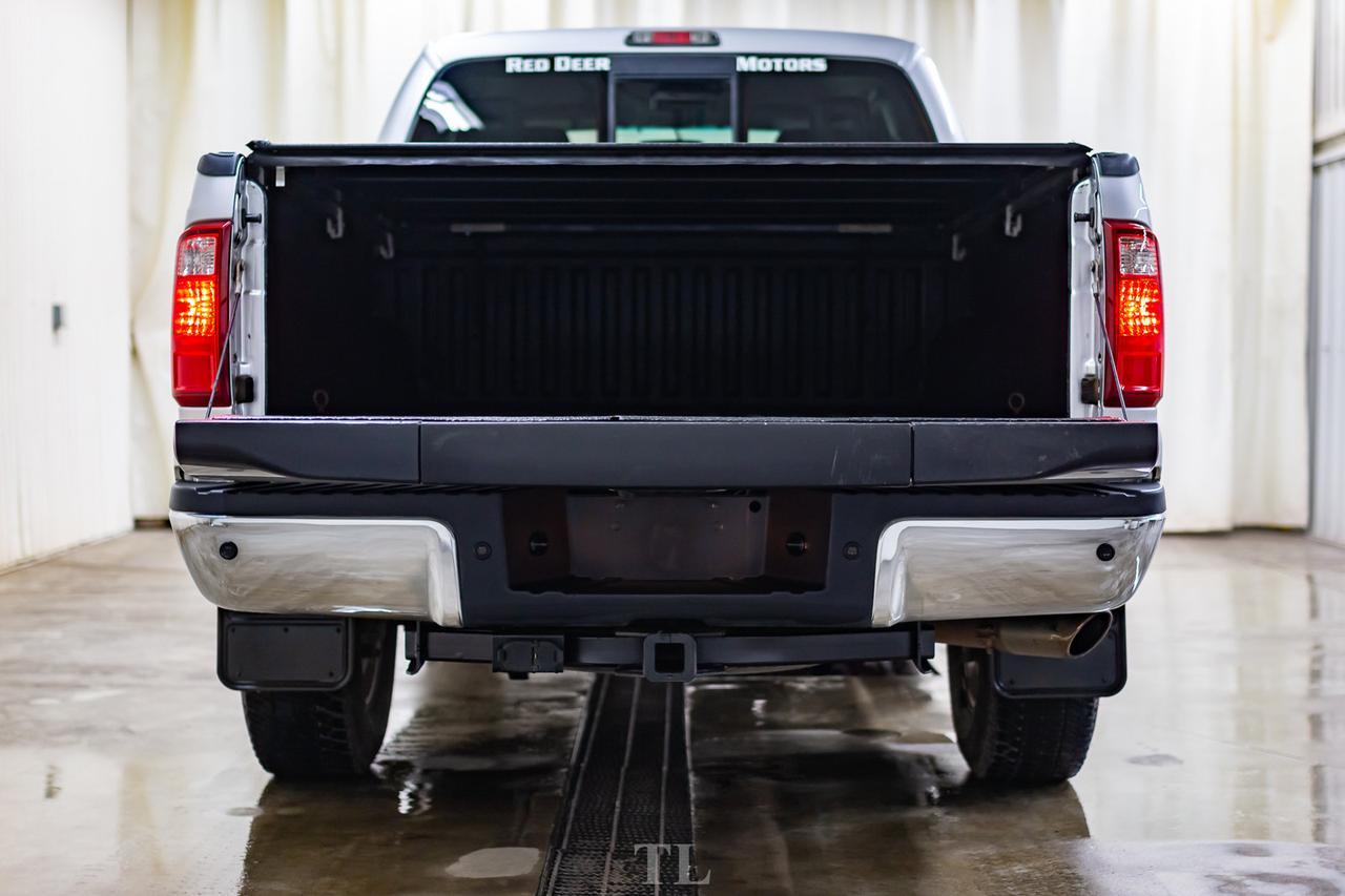 2011 Ford F-250 4x4 Super Cab Lariat Leather Nav Red Deer AB