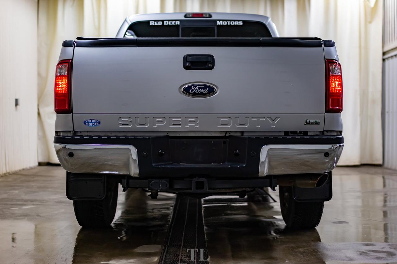 2011 Ford F-250 4x4 Super Cab Lariat Leather Nav Red Deer AB