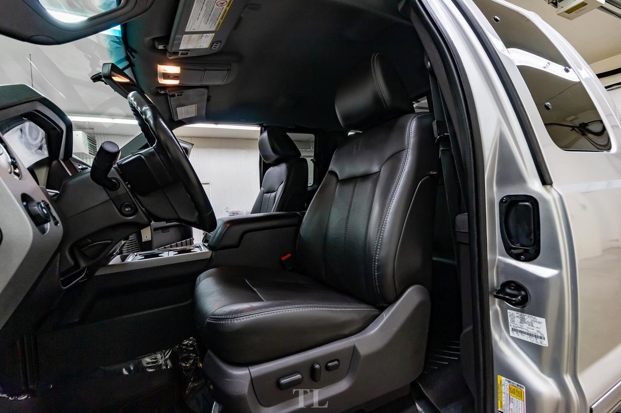 2011 Ford F-250 4x4 Super Cab Lariat Leather Nav Red Deer AB