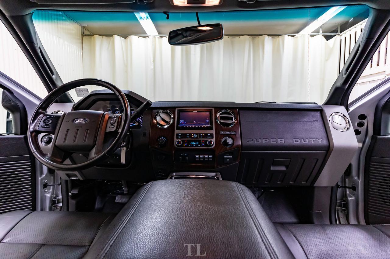 2011 Ford F-250 4x4 Super Cab Lariat Leather Nav Red Deer AB