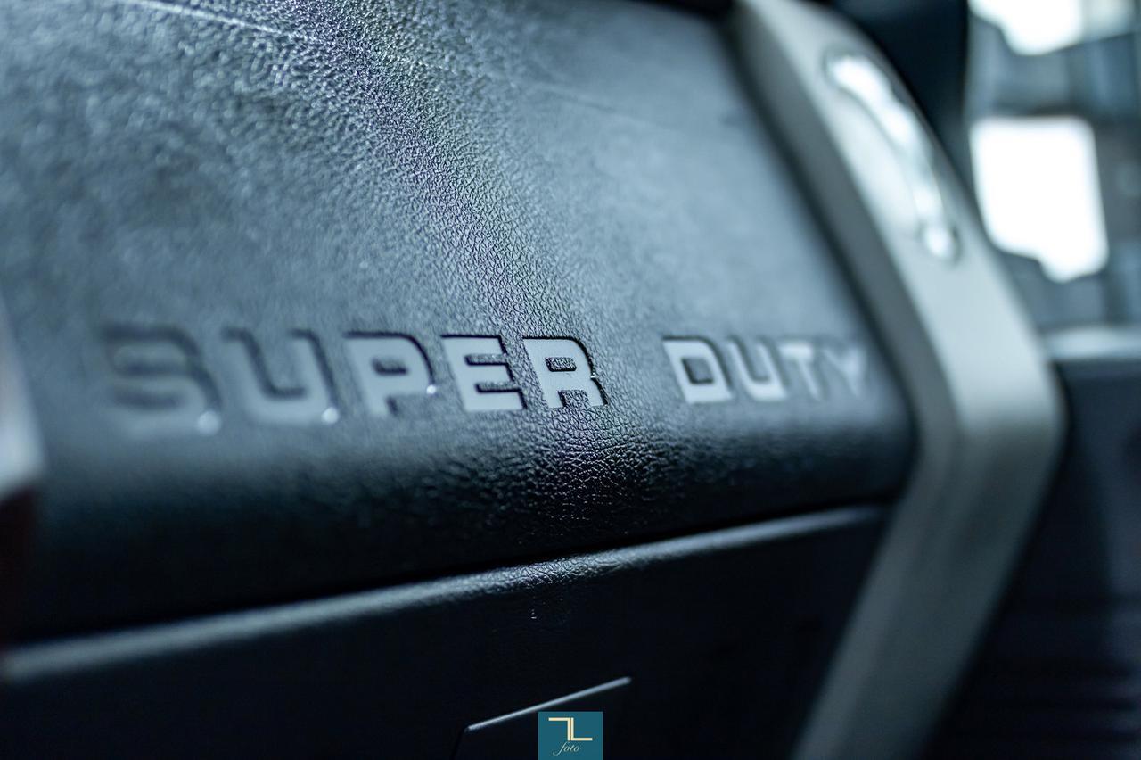 2011 Ford F-250 4x4 Super Cab Lariat Longbox Leather Nav BCam Red Deer AB