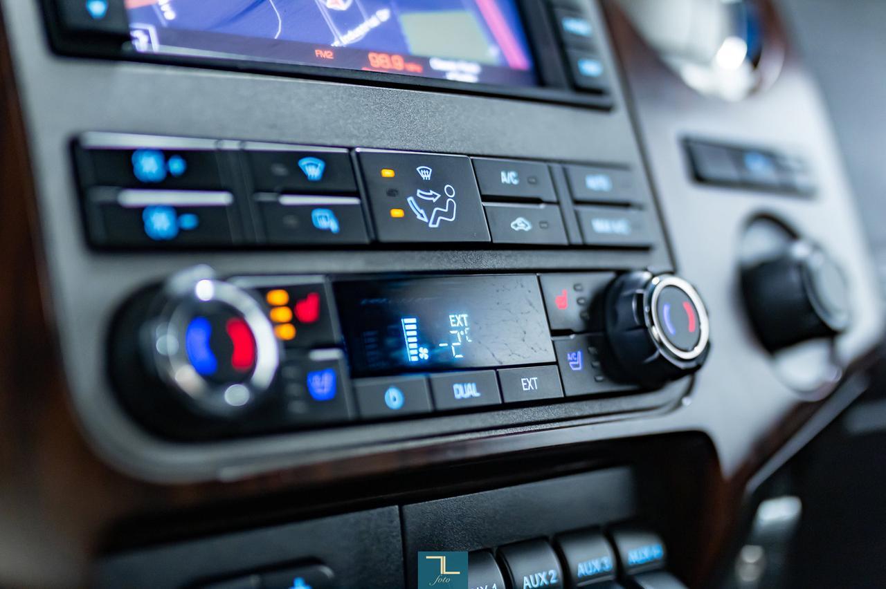 2011 Ford F-250 4x4 Super Cab Lariat Longbox Leather Nav BCam Red Deer AB