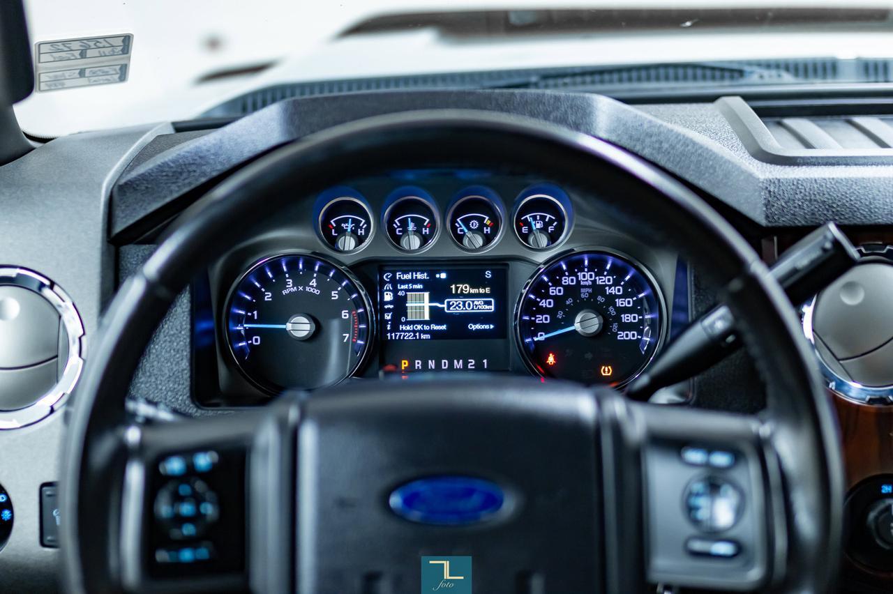 2011 Ford F-250 4x4 Super Cab Lariat Longbox Leather Nav BCam Red Deer AB