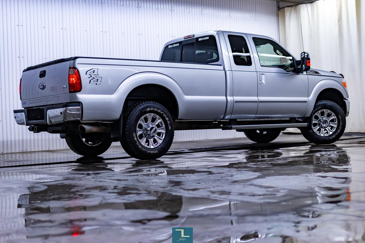 2011 Ford F-250 4x4 Super Cab Lariat Longbox Leather Nav BCam Red Deer AB