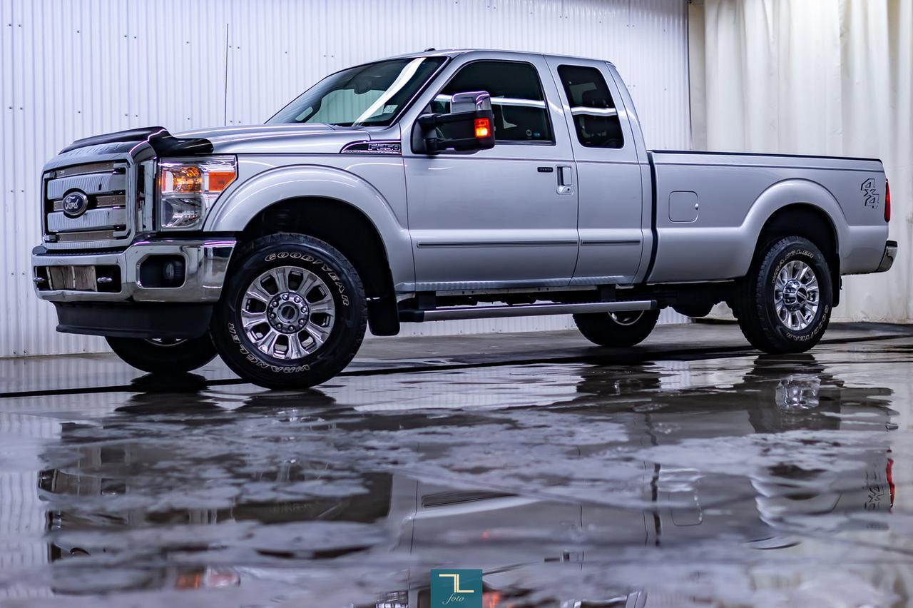 2011 Ford F-250 4x4 Super Cab Lariat Longbox Leather Nav BCam Red Deer AB