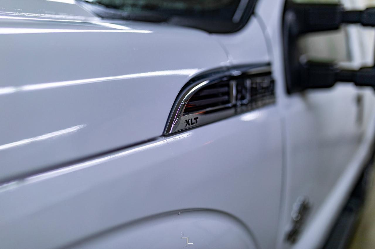 2011 Ford F-250 4x4 Super Cab XLT Diesel BCam Red Deer AB