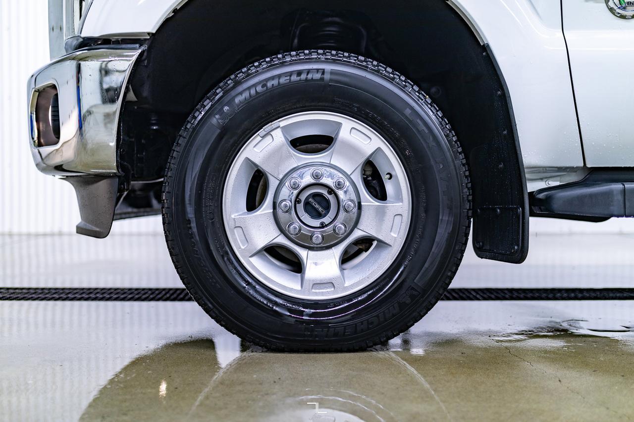 2011 Ford F-250 4x4 Super Cab XLT Diesel BCam Red Deer AB