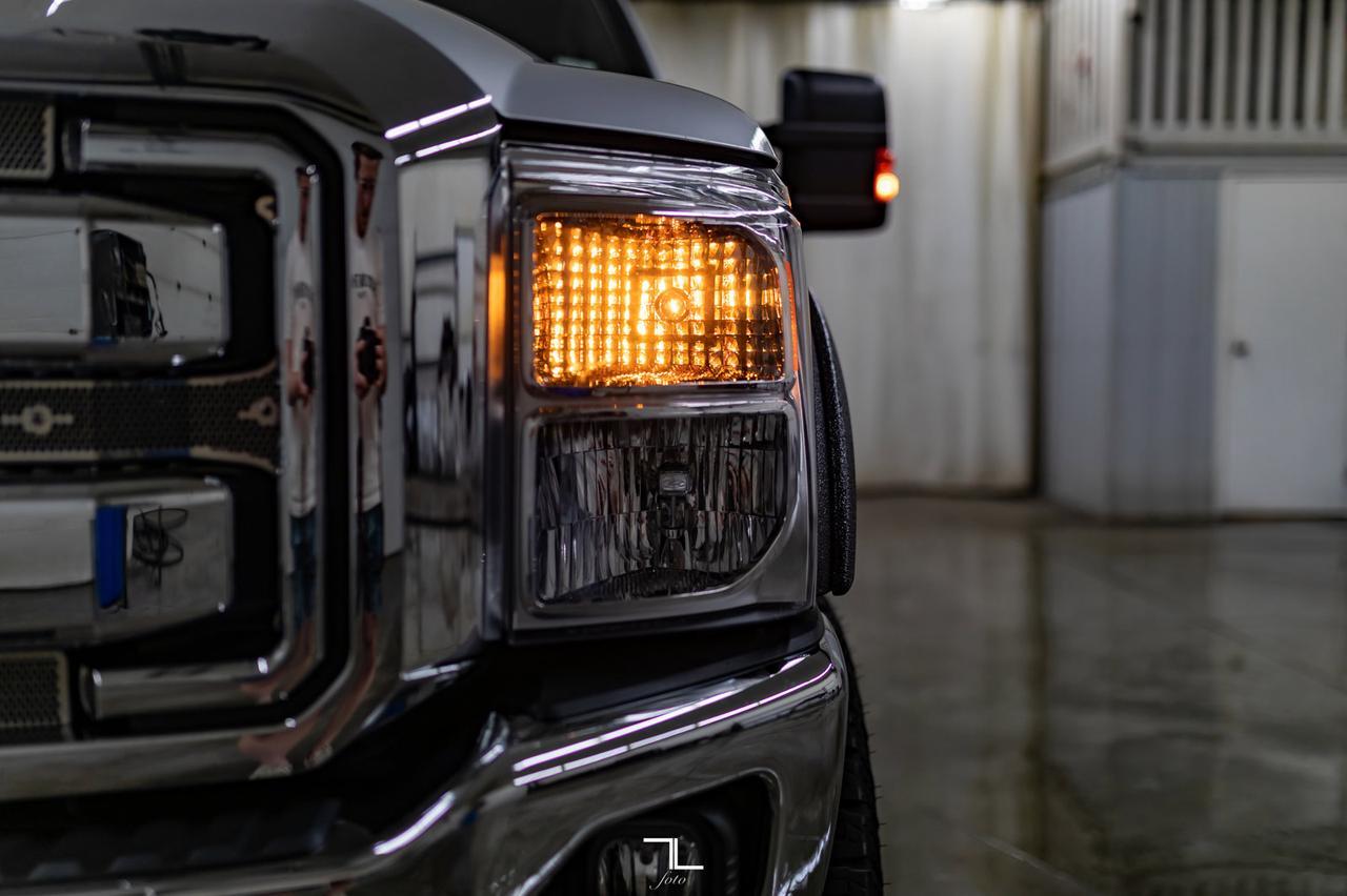 2011 Ford F-350 4x4 Crew Cab Lariat FX4 Diesel Leather Roof Nav Red Deer AB