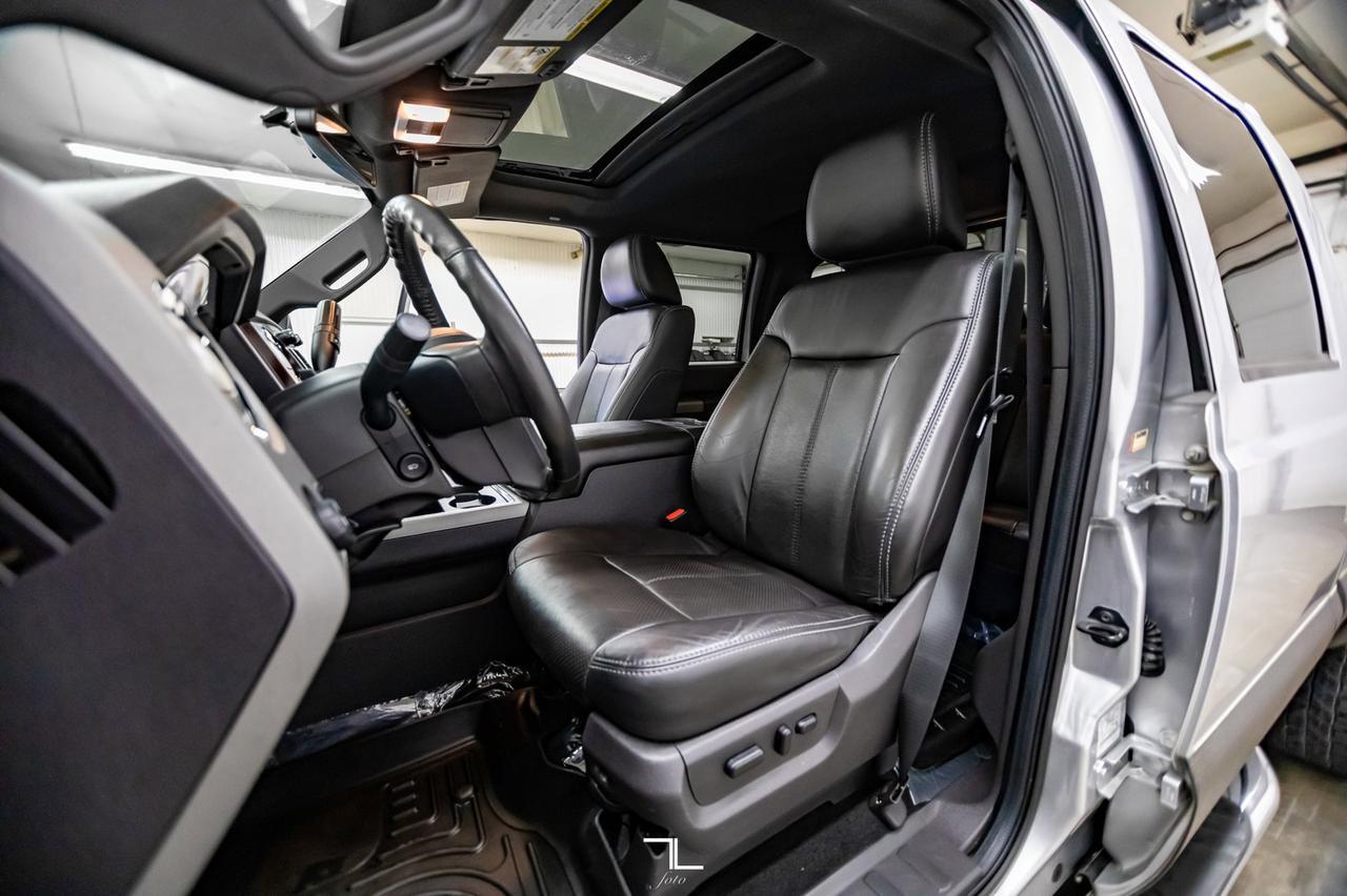 2011 Ford F-350 4x4 Crew Cab Lariat FX4 Diesel Leather Roof Nav Red Deer AB