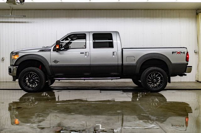 2011 Ford F-350 4x4 Crew Cab Lariat FX4 Diesel Leather Roof Nav Red Deer AB
